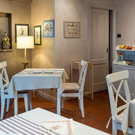 Bed and Breakfast Charming Сирмионе Экстерьер фото