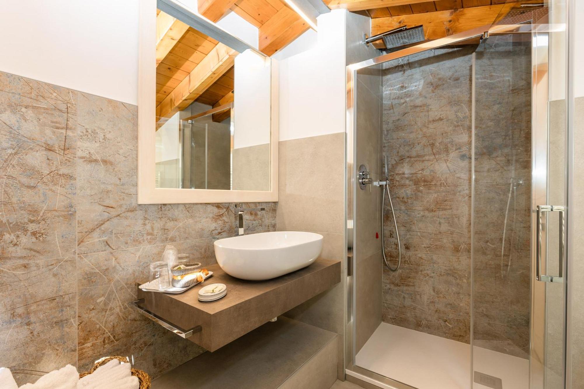 Bed and Breakfast Charming Сирмионе Экстерьер фото